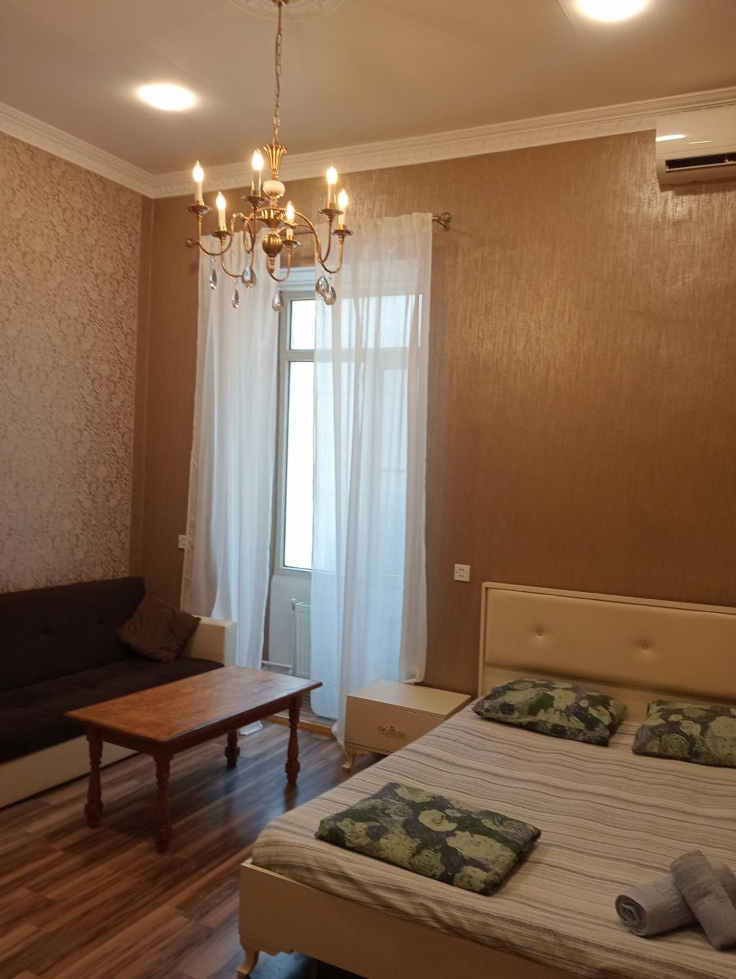 Apartment On The Delara Aliyeva Street Баку Екстериор снимка